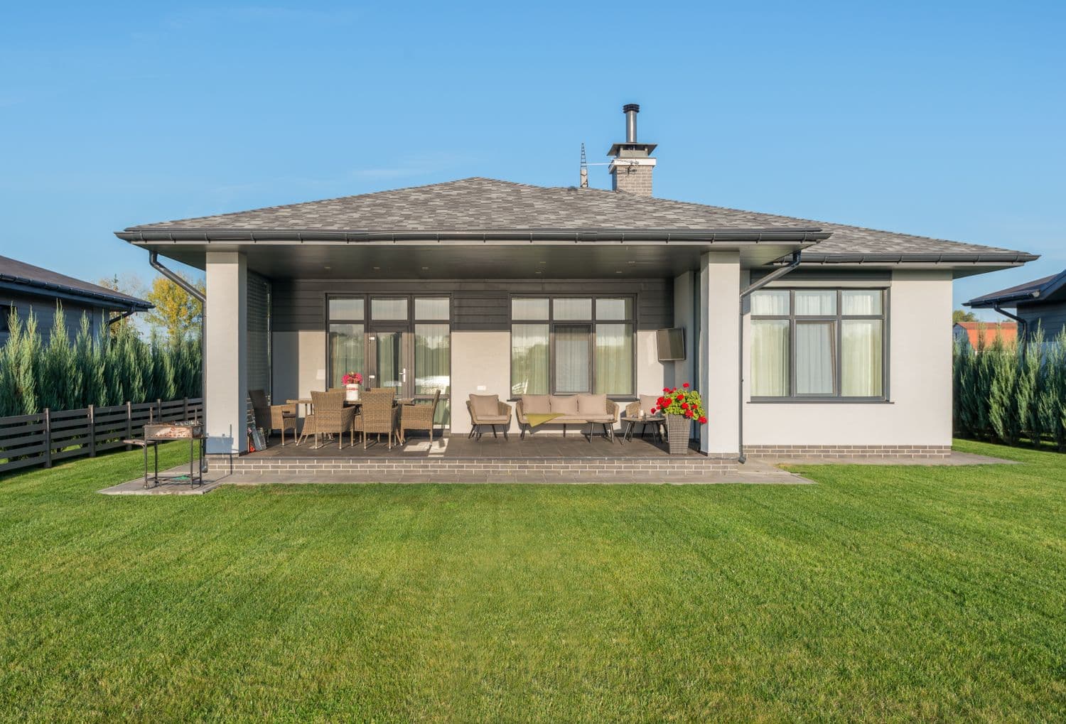 How to Keep a Green Lawn in Reno's High Desert